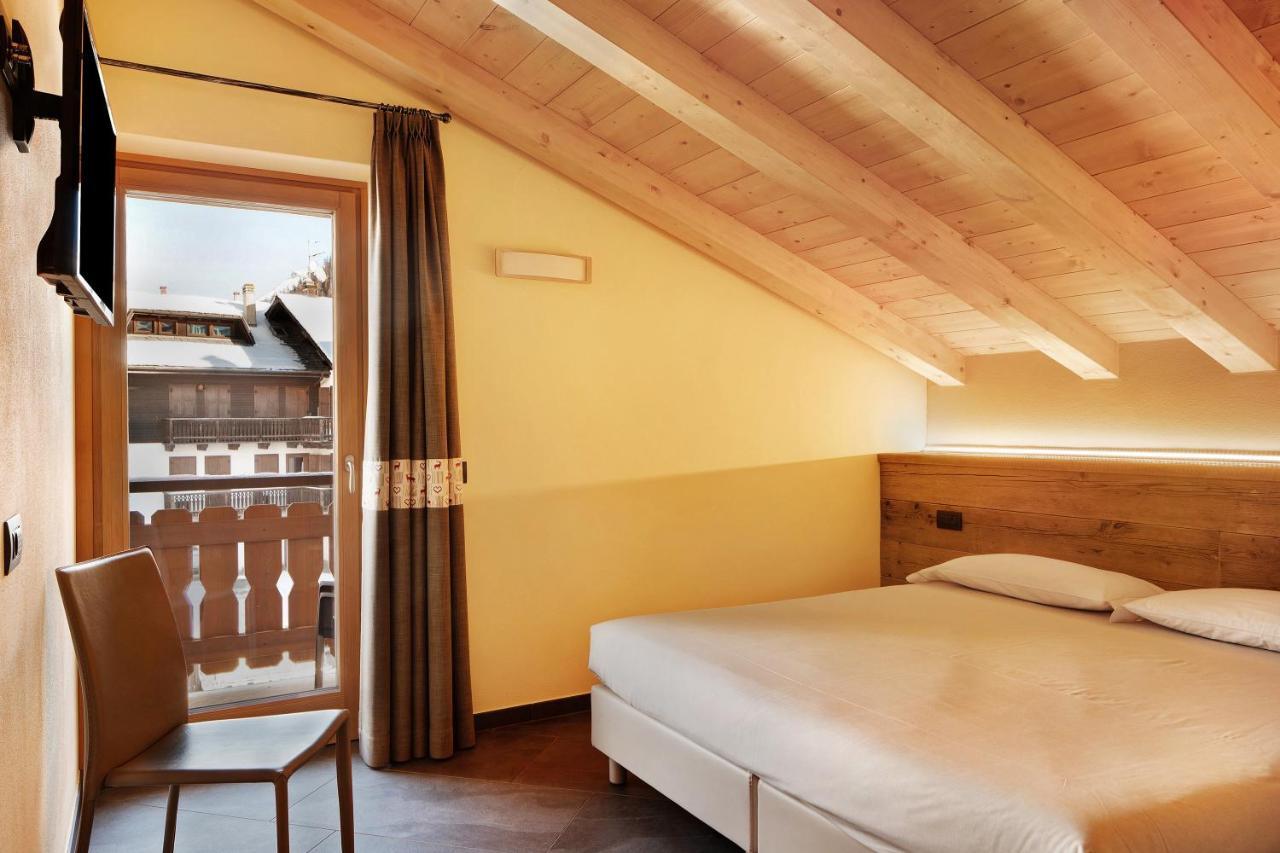 Rasia Residence Relax Wood Livigno Bagian luar foto